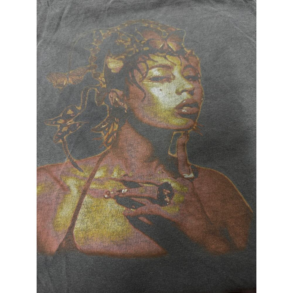 Kali Uchis Red Moon In Venus Tour Tee XL Faded Gray Concert Shirt - Picture 3 of 4